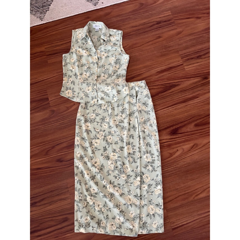 Judith Hart Collection Sage Green Floral 2 piece Blouse Midi Skirt Set Size 6 8
